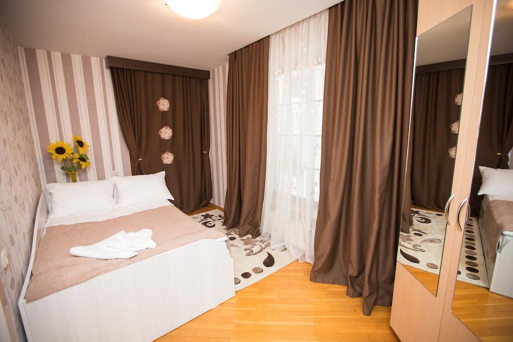 Hotel Home Sweet Home Chişinău Værelse billede