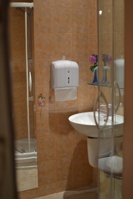 Hotel Home Sweet Home Chişinău Eksteriør billede